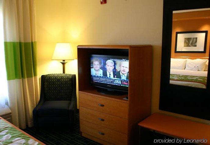Fairfield Inn & Suites Cleveland Avon Camera foto