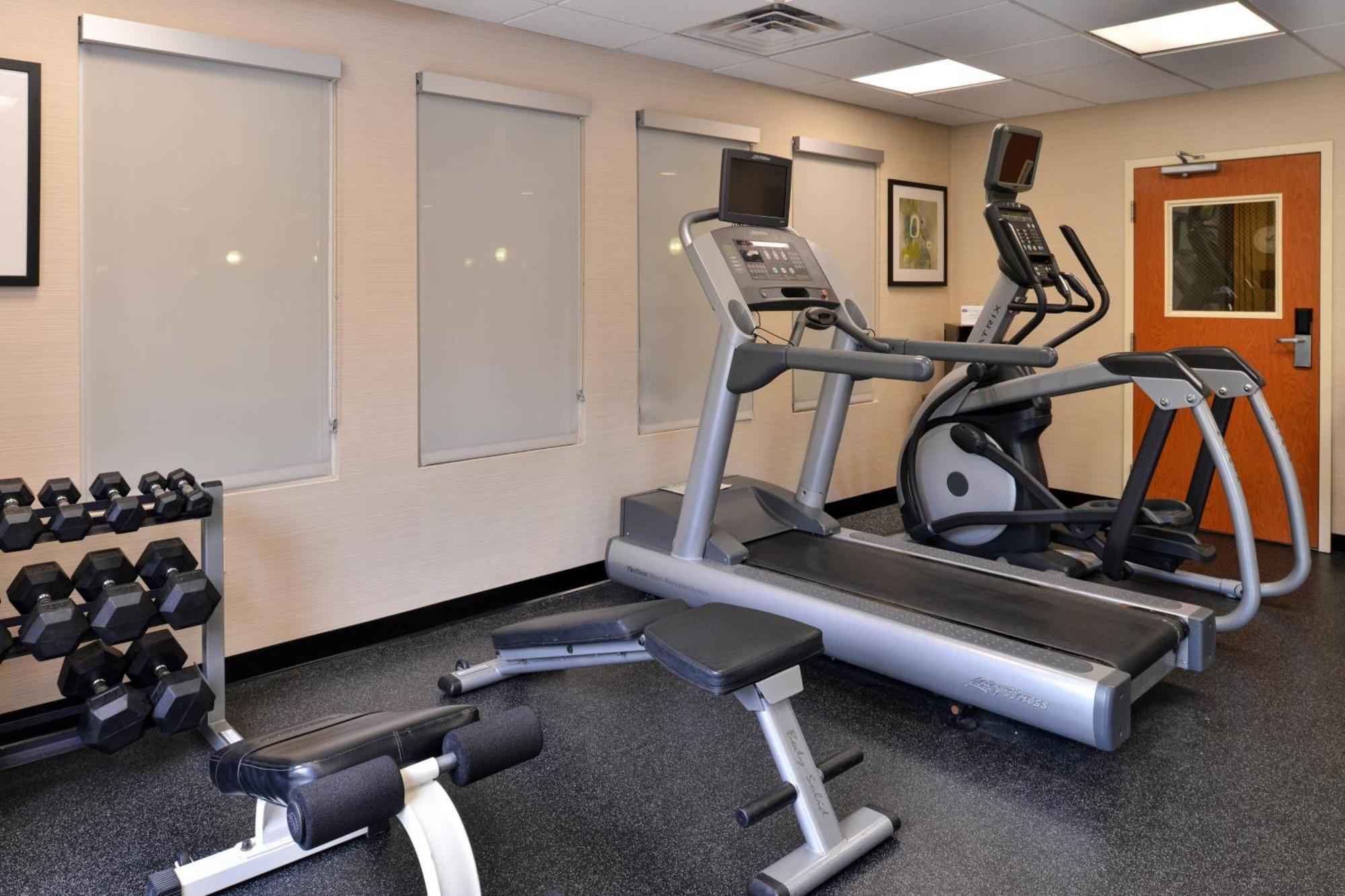 Fairfield Inn & Suites Cleveland Avon Esterno foto